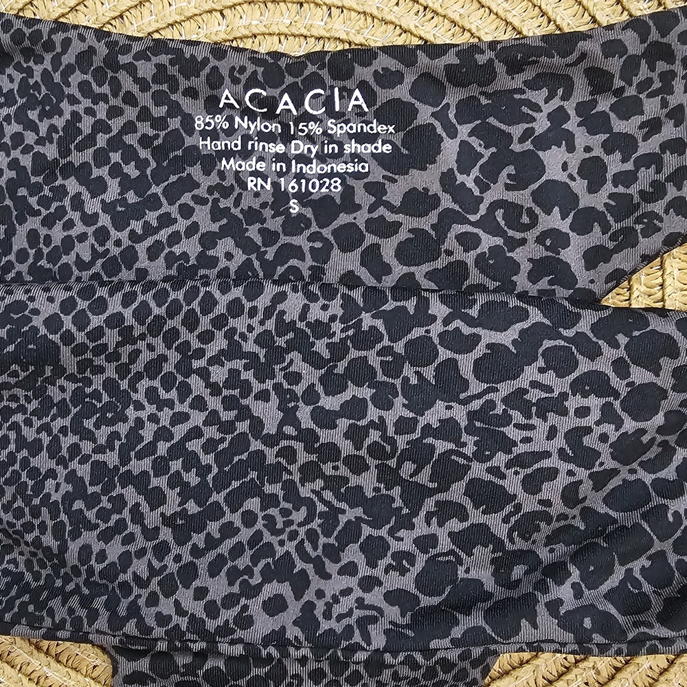 Acacia Brazil Bottom